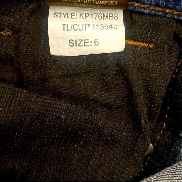 Kut From The Kloth Jeans Women’s Size 6 Distressed High-Rise Baby Bootcut - Picture 7 of 16